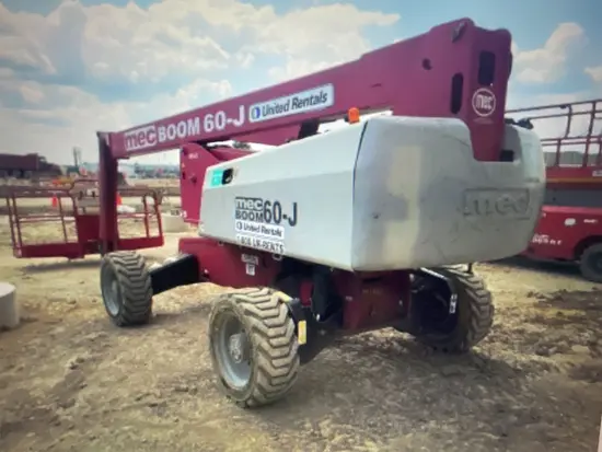 2015 MEC 60JD Boom Lift