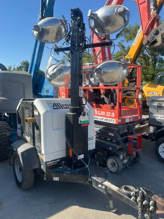 2017 Allmand NL5000 Portable Light Tower