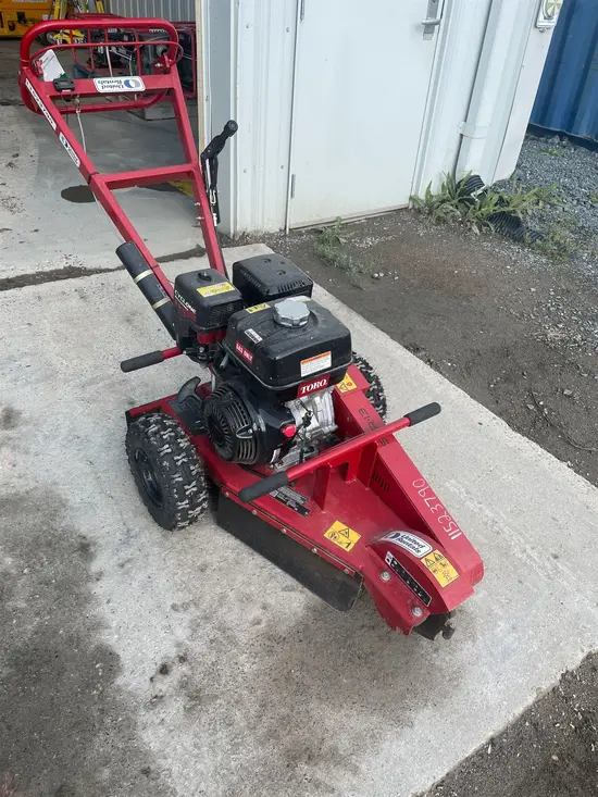 2022 Toro SGR-13 Chipper/Stumper