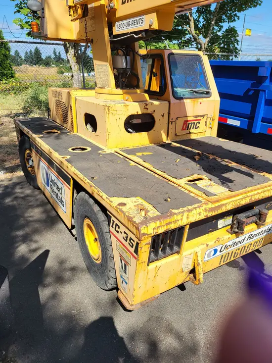 2013 Broderson IC-35-2F