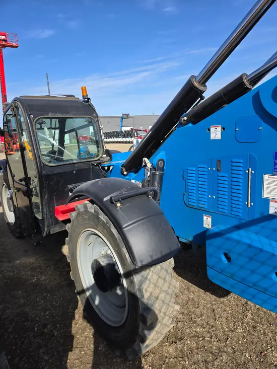 2018 Genie GTH-1056 Forklift