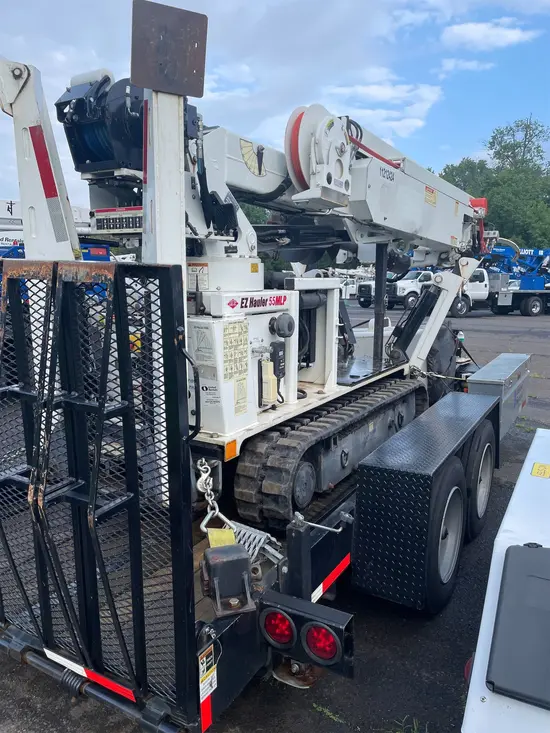 2021 S.D.P. Manufacturing EZ55MLP Digger Derrick