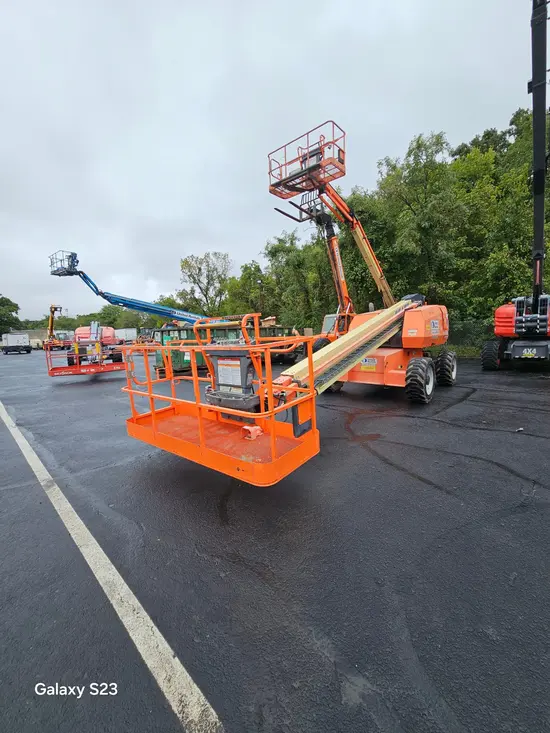 2017 JLG 600S Boom Lift