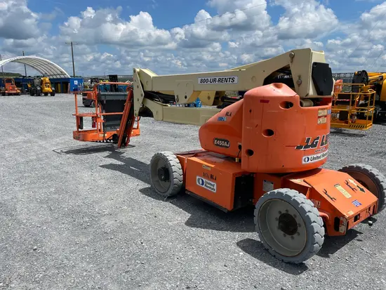 2014 JLG E450AJ Articulating Boom Lift