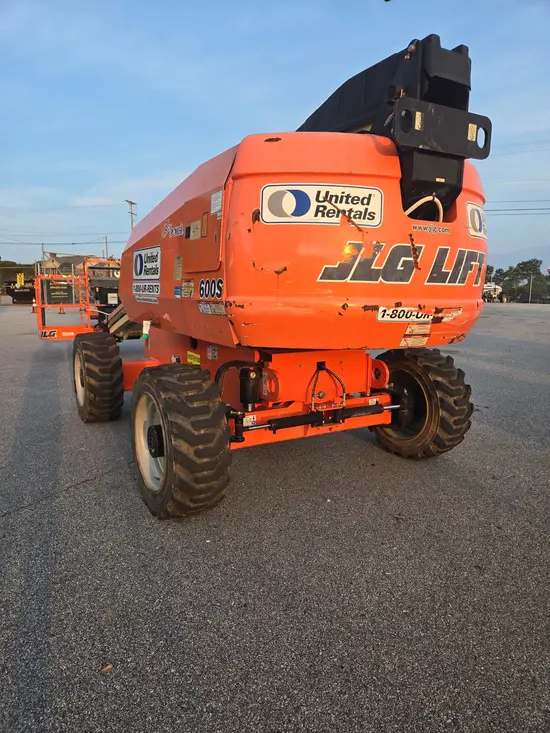 2017 JLG 600S Boom Lift