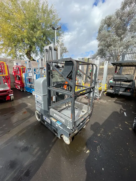 2018 JLG 20MVL Self-Propelled One-Person Lift