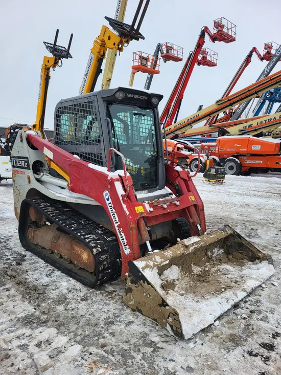 2018 Takeuchi TL12R2-CR Track Loader