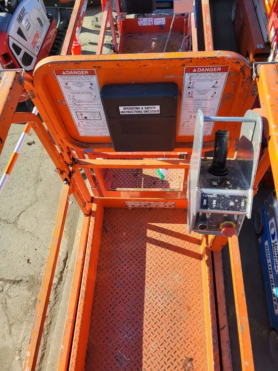 2019 Snorkel S3226E Scissor Lift
