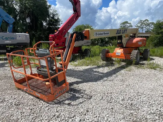 2013 JLG M600JP Boom Lift