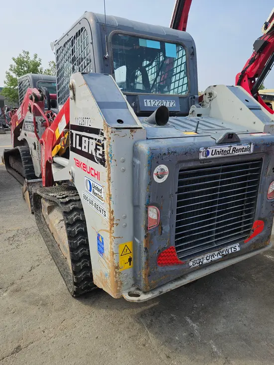 2021 Takeuchi TL8R2-CR Track Loader