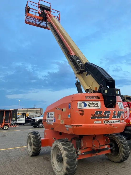 2015 JLG 600S Boom Lift