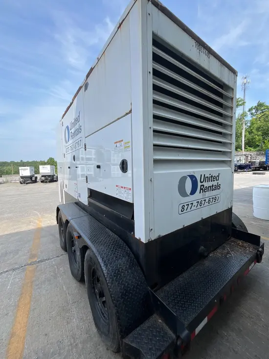 2015 Cummins C300D6R WOG Diesel Generator