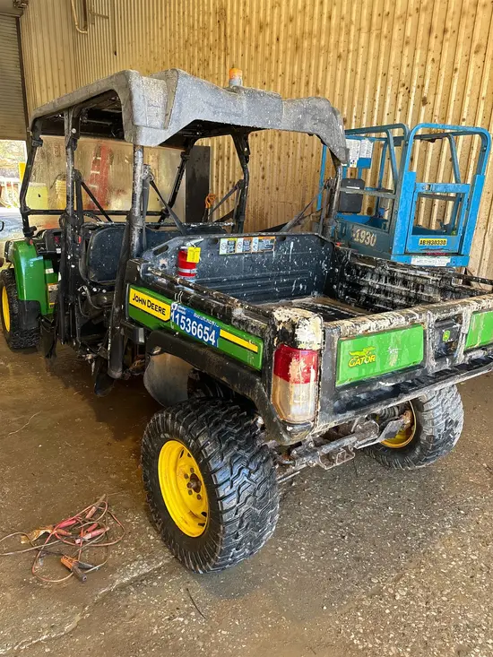 2022 John Deere XUV855M S4 Utility Vehicle