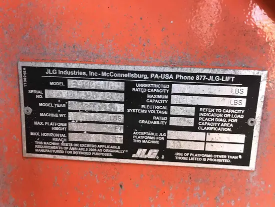 2013 JLG E400AJPN Articulating Boom Lift