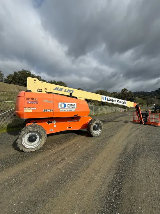 2017 JLG 860SJ Boom Lift