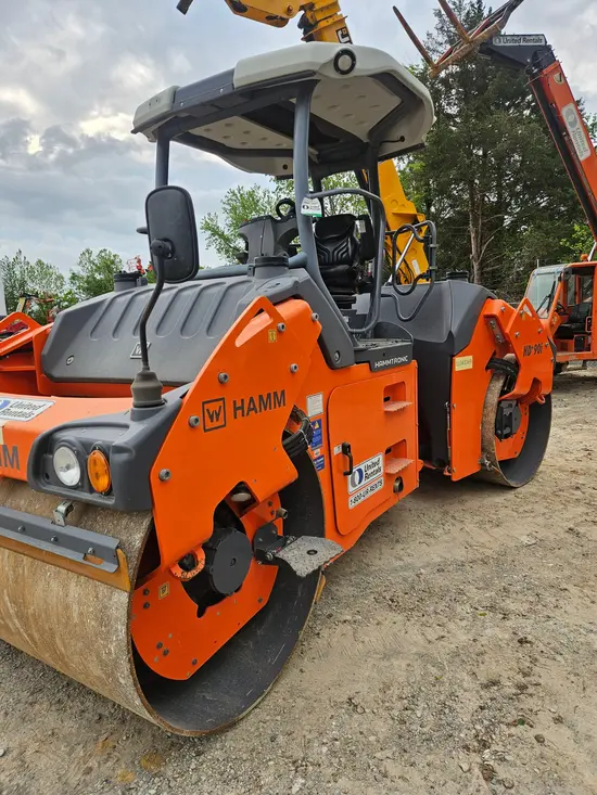 2020 Hamm HD+90iVV Double Drum Roller