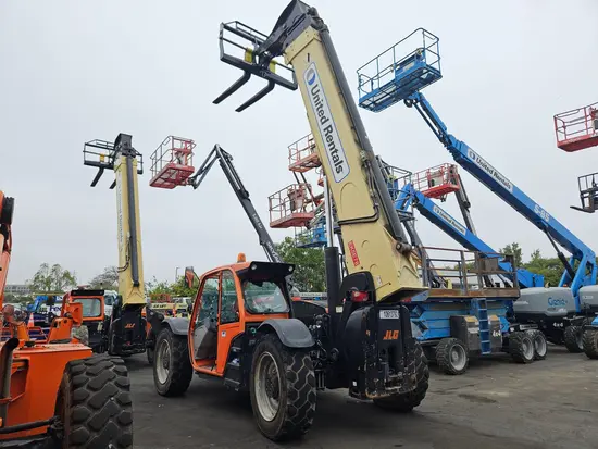 2017 JLG 1255 Forklift