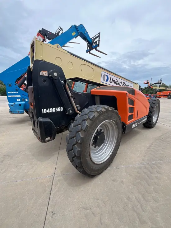 2016 JLG 642 Forklift