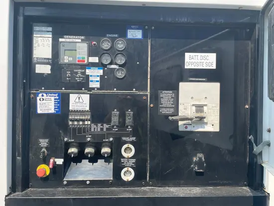 2015 Cummins C300D6R Diesel Generator
