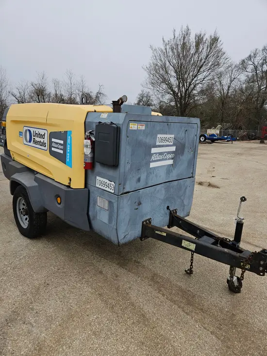 2017 Atlas Copco XAS440JD T4F Air Compressor