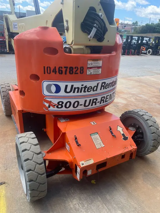 2016 JLG E450AJ Articulating Boom Lift