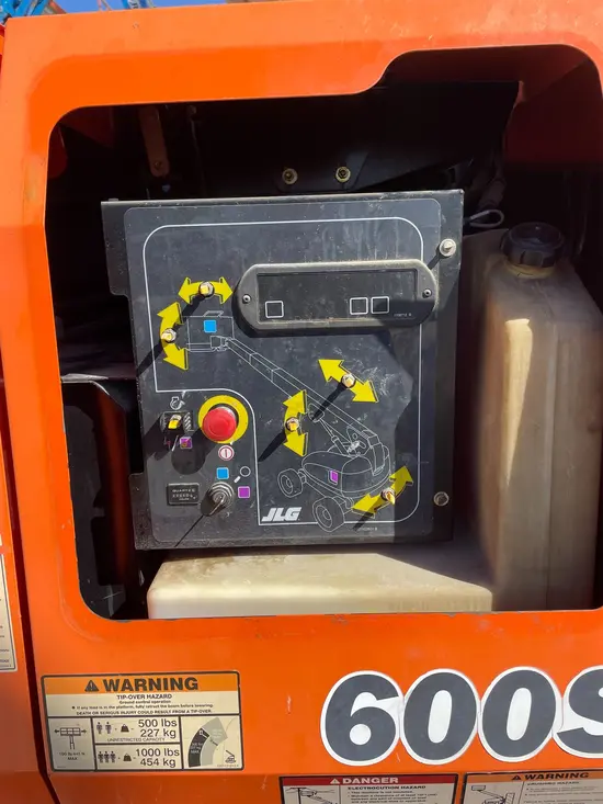 2017 JLG 600S Boom Lift
