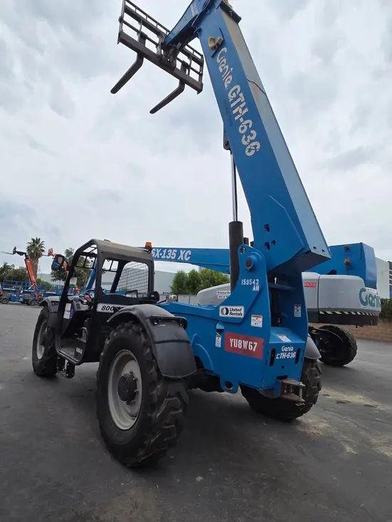 2015 Genie GTH-636 Forklift
