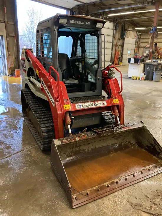 2019 Takeuchi TL8CW Track Loader