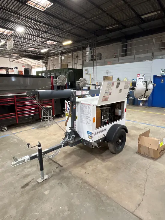 2018 Magnum Pro MLT3060 Portable Light Tower