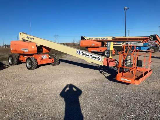 2016 JLG 800S Boom Lift