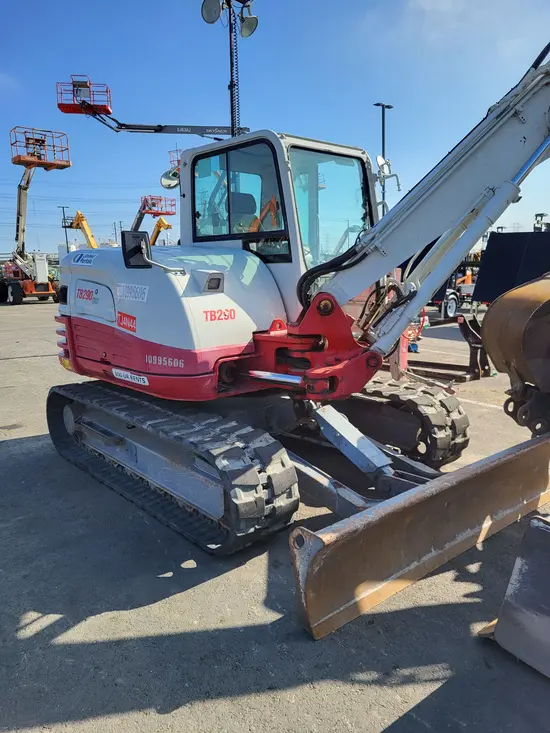 2019 Takeuchi TB290C Mini Excavator