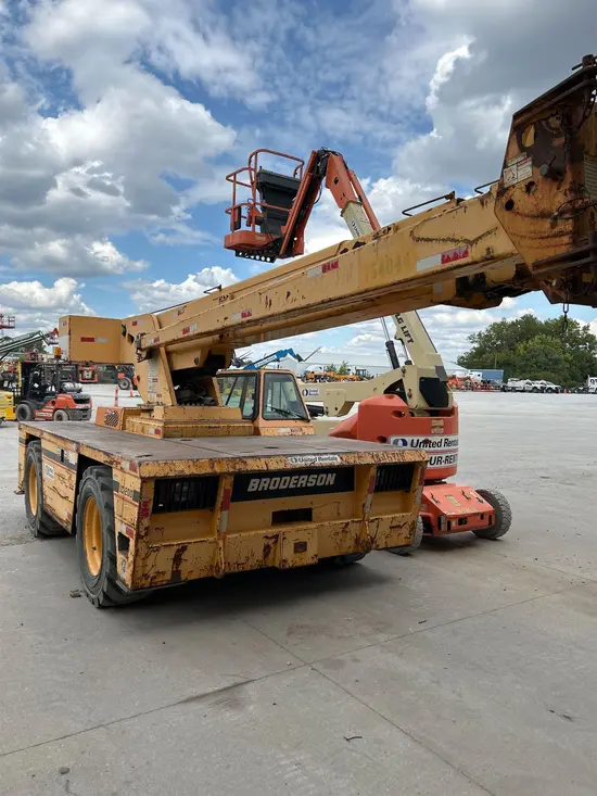2008 Broderson IC-200-3F