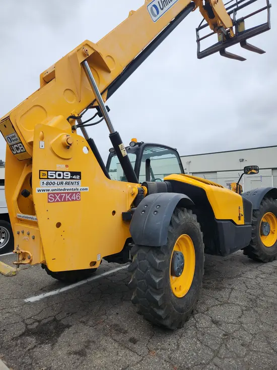 2017 JCB 509-42 Forklift