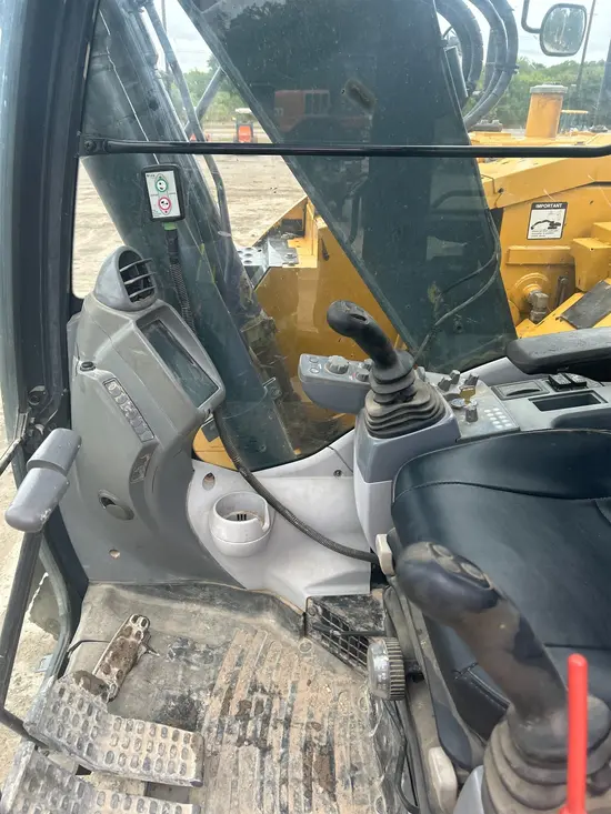2018 John Deere 135G Excavator