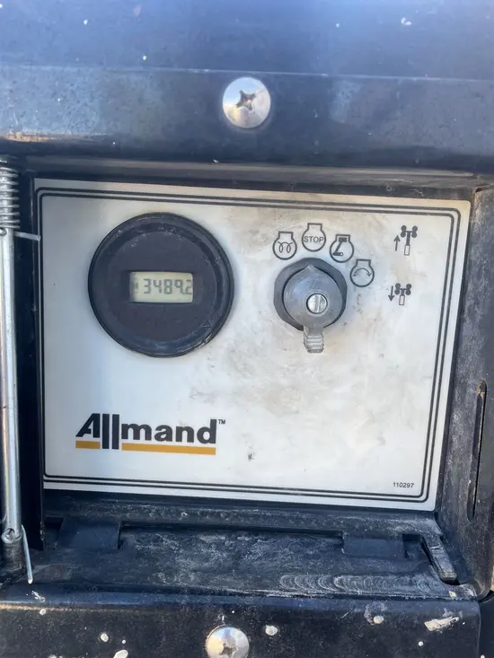 2019 Allmand NLV-ML3EC Portable Light Tower