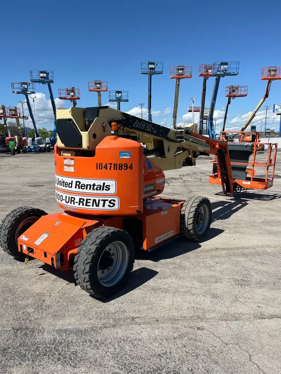 2016 JLG E450AJ Articulating Boom Lift