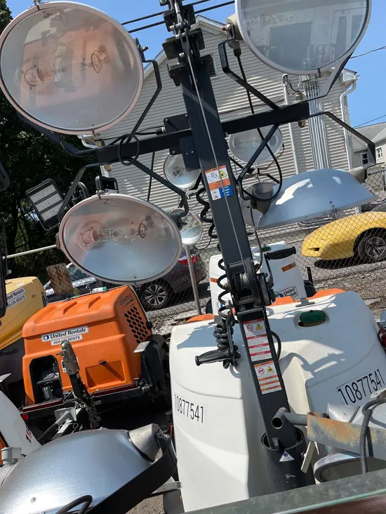 2018 Magnum Pro MLT6SM Portable Light Tower