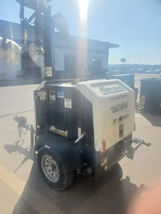 2017 Allmand NIGHT-LITE PRO Portable Light Tower