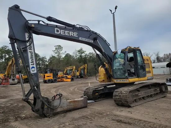 2019 John Deere 245G LC Excavator