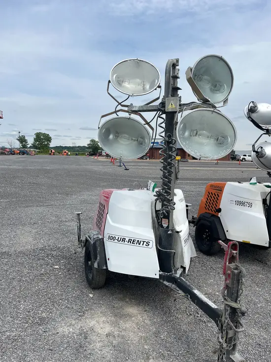2017 Magnum Pro MLT6SM Portable Light Tower