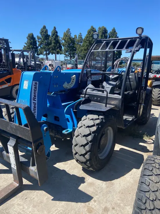 2017 Genie GTH-5519 Forklift
