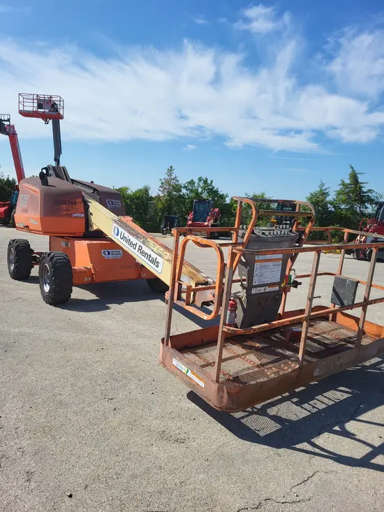 2016 JLG 400S Boom Lift