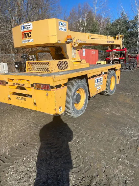 2012 Broderson IC-200-3G