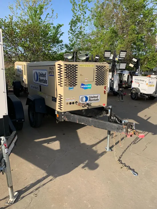 2018 Doosan P425/HP375WCUT4 Air Compressor