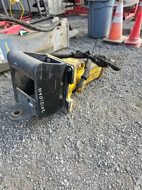 2020 Epiroc SB 452 Attachment