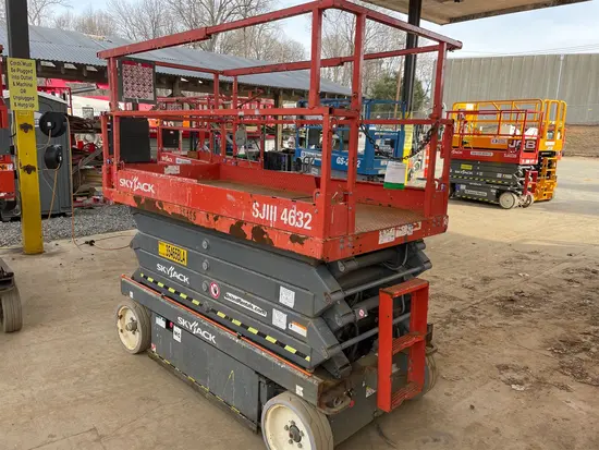 2016 Skyjack SJIII4632 Scissor Lift