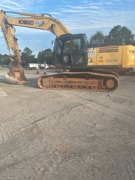 2019 Kobelco SK300LC Excavator