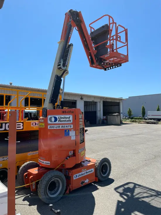2016 JLG E300AJP Articulating Boom Lift