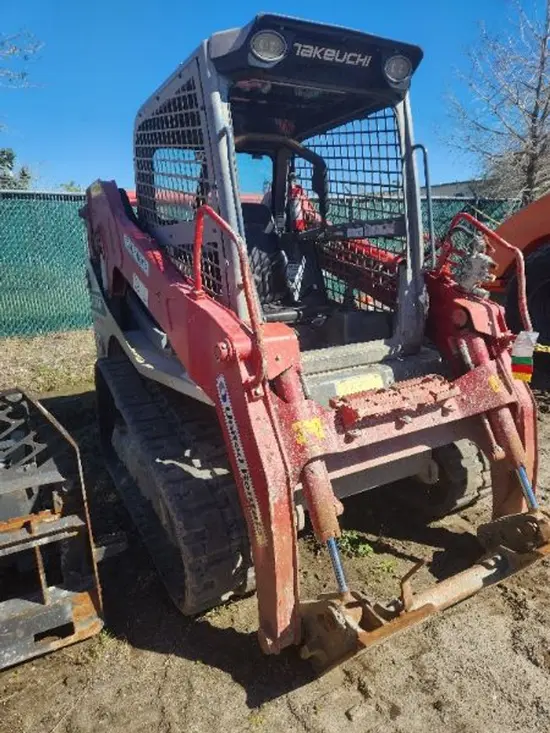 2018 Takeuchi TL10V2-R Track Loader