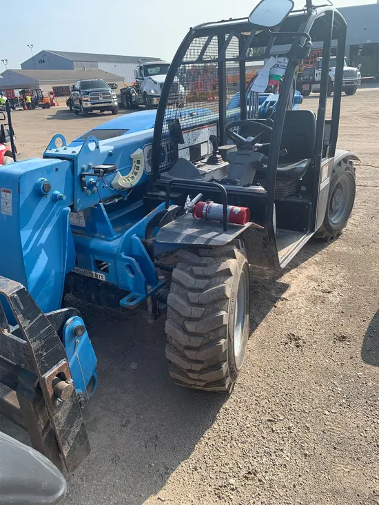 2018 Genie GTH-5519 Forklift